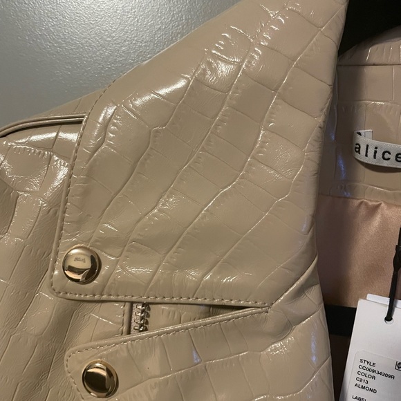 Alice and Olivia - Brand New with Tags Leather Jacket - Picture 3 of 3